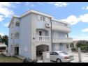 Apartamenty Vese - 100 m from beach: A1(2+2), A2(2+2), A3(5+3), A4(2+2) Sveti Petar - Riwiera Biograd  - dom