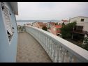 Apartamenty Vese - 100 m from beach: A1(2+2), A2(2+2), A3(5+3), A4(2+2) Sveti Petar - Riwiera Biograd  - Apartament - A3(5+3): tarasa