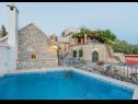 Dom wakacyjny Mari 1 - with pool: H(6+1) Donji Humac - Wyspa Brac  - Chorwacja  - basen
