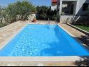 Dom wakacyjny Mari - with pool: H(8+1) Supetar - Wyspa Brac  - Chorwacja  - basen