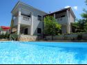 Dom wakacyjny Mari - with pool: H(8+1) Supetar - Wyspa Brac  - Chorwacja  - dom