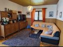 Apartamenty Dragi - 250 m from the beach: A1(6) Supetar - Wyspa Brac  - Apartament - A1(6): pokój dzienny