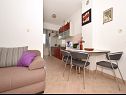 Apartamenty Aurelija - 20 m from beach: A1(4+2), A2(4), A3(2+2) Arbanija - Wyspa Ciovo  - Apartament - A2(4): pokój dzienny