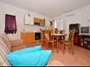 Apartamenty Aurelija - 20 m from beach: A1(4+2), A2(4), A3(2+2) Arbanija - Wyspa Ciovo  - Apartament - A1(4+2): pokój dzienny