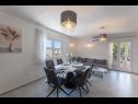 Apartamenty Nick - jacuzzi & seaview: A1(4+1) Mastrinka - Wyspa Ciovo  - Apartament - A1(4+1): pokój dzienny