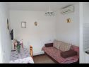 Apartamenty Tomislav - 120 m from beach: A1(2), A2(2) Okrug Donji - Wyspa Ciovo  - Apartament - A2(2): jadalnia