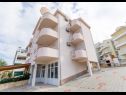 Apartamenty Slavica - 70 m from the beach : Lero1(4+1) Okrug Gornji - Wyspa Ciovo  - dom