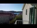 Apartamenty Marijica - 100m from the beach A1(4), A2(6) Okrug Gornji - Wyspa Ciovo  - widok na morze