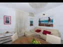 Apartamenty Duga - beachfront & seaview : A1(4+1), A2(4+1) Okrug Gornji - Wyspa Ciovo  - Apartament - A2(4+1): pokój dzienny