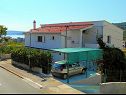 Apartamenty Naki - terrace & free parking: Studio(2+1), A2(6+1) Slatine - Wyspa Ciovo  - dom