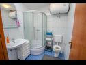 Apartamenty Silvia B1(4) Crikvenica - Riwiera Crikvenica  - Apartament - B1(4): łazienka z WC