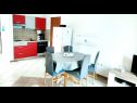 Apartamenty Josef - seaview A2(3+2) crveni, A3(3+2) plavi Veli Rat - Wyspa Dugi otok  - Apartament - A2(3+2) crveni: kuchnia z jadalnią