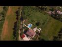 Dom wakacyjny Kova - private pool: H(8+2) Liznjan - Istria  - Chorwacja  - roślinność (dom i otoczenie)