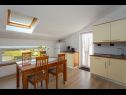 Apartamenty Dream - 20 m from sea: Gold(3) Medulin - Istria  - Apartament - Gold(3): kuchnia z jadalnią