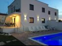 Apartamenty Noel - with private pool: A1-prizemlje(4+1), A2-prvi kat(4+1) Umag - Istria  - Apartament - A1-prizemlje(4+1): basen