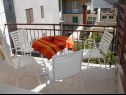 Apartamenty Niks - terrace & sea view: A1(4), A2(2) Vela Luka - Wyspa Korcula  - Apartament - A2(2): balkon