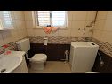 Apartamenty Duda A1(2+2), A2(2+2) Malinska - Wyspa Krk  - Apartament - A2(2+2): łazienka z WC