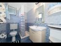 Apartamenty Blue - 100 m from beach: A1(3+1) Igrane - Riwiera Makarska  - Apartament - A1(3+1): łazienka z WC