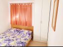 Apartamenty Mila - 2 bedrooms and free parking: A4(4), A5(5) Makarska - Riwiera Makarska  - Apartament - A5(5): sypialnia