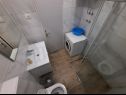 Apartamenty Željko - spacious and affordable A1(6+2), SA2(2), SA3(2), SA4(2+1) Makarska - Riwiera Makarska  - Apartament - A1(6+2): łazienka z WC