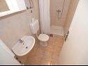 Apartamenty Srzi - 200 m from sea: A1(7+1), SA2(2), A3(2+1) Makarska - Riwiera Makarska  - Apartament - A1(7+1): łazienka z WC
