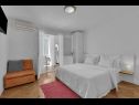 Apartamenty Ivica - 100m from the beach: SA1(2+1) ljubicasti, SA3(2) narancasti Makarska - Riwiera Makarska  - Studio apartament - SA1(2+1) ljubicasti: interier