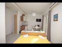 Apartamenty Maja - 100 from the beach: A1- Galebovo krilo (2+2), A2-Uzorita (2+2), SA1(2) Podgora - Riwiera Makarska  - Studio apartament - SA1(2): interier