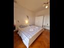 Apartamenty Ninko - comfortable: A1(8) Palit - Wyspa Rab  - Apartament - A1(8): sypialnia