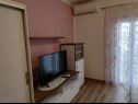 Apartamenty Coastal home - 10 m from the sea: A1(4+1), A2(2), A3(2+2), A4(4+1), A5(4+1) Supetarska Draga - Wyspa Rab  - Apartament - A3(2+2): pokój dzienny