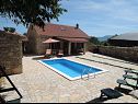 Dom wakacyjny Tihomir - with pool : H(6+2) Drnis - Riwiera Sibenik  - Chorwacja  - dom