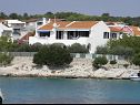 Apartamenty Ziva - by the beach; A1(6), A2(4), A3 (2+1) Zatoka Lozica (Rogoznica) - Riwiera Sibenik  - Chorwacja  - dom