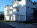 Apartamenty Blaga - with parking; A1(2+2) Rogoznica - Riwiera Sibenik  - dom