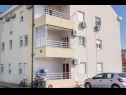 Apartamenty Danijela - 200 m from beach: Nina (3) Kastel Stafilic - Riwiera Split  - dom