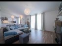 Apartamenty Damir - with garden: A1(6) Kastel Stafilic - Riwiera Split  - Apartament - A1(6): pokój dzienny