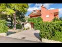 Apartamenty Vini- beautiful garden and terrase A4(4+2) Podstrana - Riwiera Split  - dom