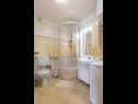 Apartamenty Neda - charming and comfy : A1(3) Split - Riwiera Split  - Apartament - A1(3): łazienka z WC