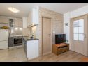 Apartamenty Neda - charming and comfy : A1(3) Split - Riwiera Split  - Apartament - A1(3): kuchnia