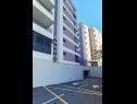 Apartamenty Mendula - private garage: A1(2+2), A2(2+2) Split - Riwiera Split  - parking