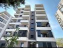 Apartamenty Mendula - private garage: A1(2+2), A2(2+2) Split - Riwiera Split  - dom