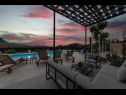 Dom wakacyjny Pax - with pool: H(4+2) Marina - Riwiera Trogir  - Chorwacja  - widok