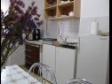 Apartamenty Milka - 100m from the sea A1(4), A2(2+1) Seget Donji - Riwiera Trogir  - Apartament - A1(4): kuchnia z jadalnią