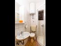Apartamenty VV A1(2+1), A2(5), A3(7) Seget Vranjica - Riwiera Trogir  - Apartament - A3(7): łazienka z WC