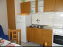 Apartamenty Gor A1(2+2), B2(2+2) Sevid - Riwiera Trogir  - Apartament - A1(2+2): kuchnia z jadalnią
