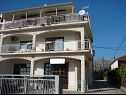Apartamenty Tone - spacious and comfortable: A1 zuti(5+2), A2 plavi(5+2) Trogir - Riwiera Trogir  - dom