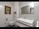 Apartamenty Marijan - beautiful view: A1(6) Trogir - Riwiera Trogir  - Apartament - A1(6): łazienka z WC