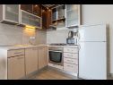 Apartamenty Petar - great location close to the sea: A1 Donji (4+2), A2 Gornji (4+2) Trogir - Riwiera Trogir  - Apartament - A1 Donji (4+2): kuchnia