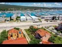 Apartamenty Vesna - 200 m from beach A1(2), SA2(2), A3(2) Bibinje - Riwiera Zadar  - roślinność (dom i otoczenie)