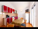 Apartamenty Ivan - modern & close to center: A1(4), A2(2+2) Nin - Riwiera Zadar  - Apartament - A1(4): kuchnia z jadalnią