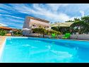 Apartamenty Mlađo - swimming pool: A1(4+2), A2(4+2), A3(2+2), A4(2+2) Privlaka - Riwiera Zadar  - dom