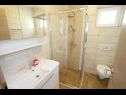 Dom wakacyjny Olive H(4+2) Privlaka - Riwiera Zadar  - Chorwacja  - H(4+2): łazienka z WC